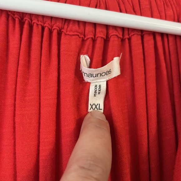 Maurice’s top - Picture 2 of 3